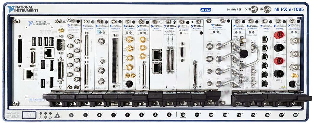 NI PXIe-1085 front
